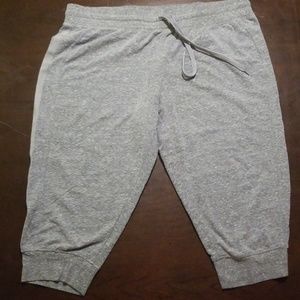 Danskin Capri Sweatpants XXL